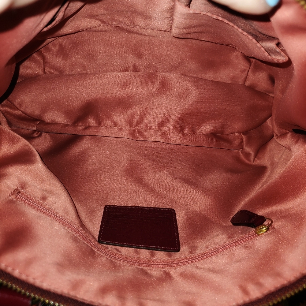 Coach Set - Picture 3 of 6